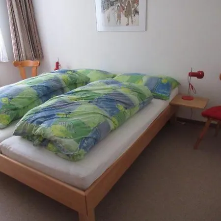 Bot Sundroina Ленцерхайде